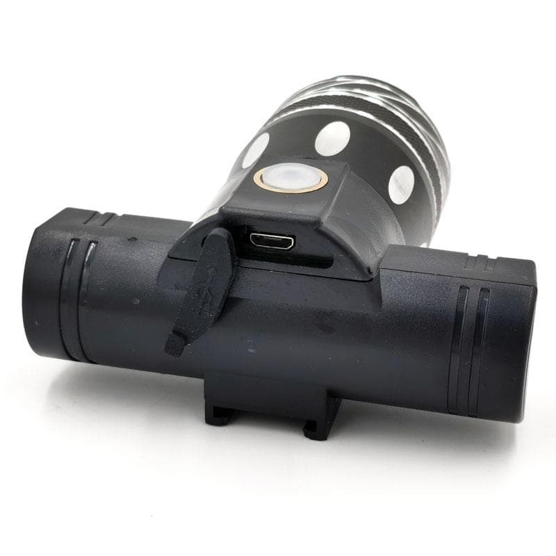 Wiederaufladbares LED Licht mit Lenkerhalterung
