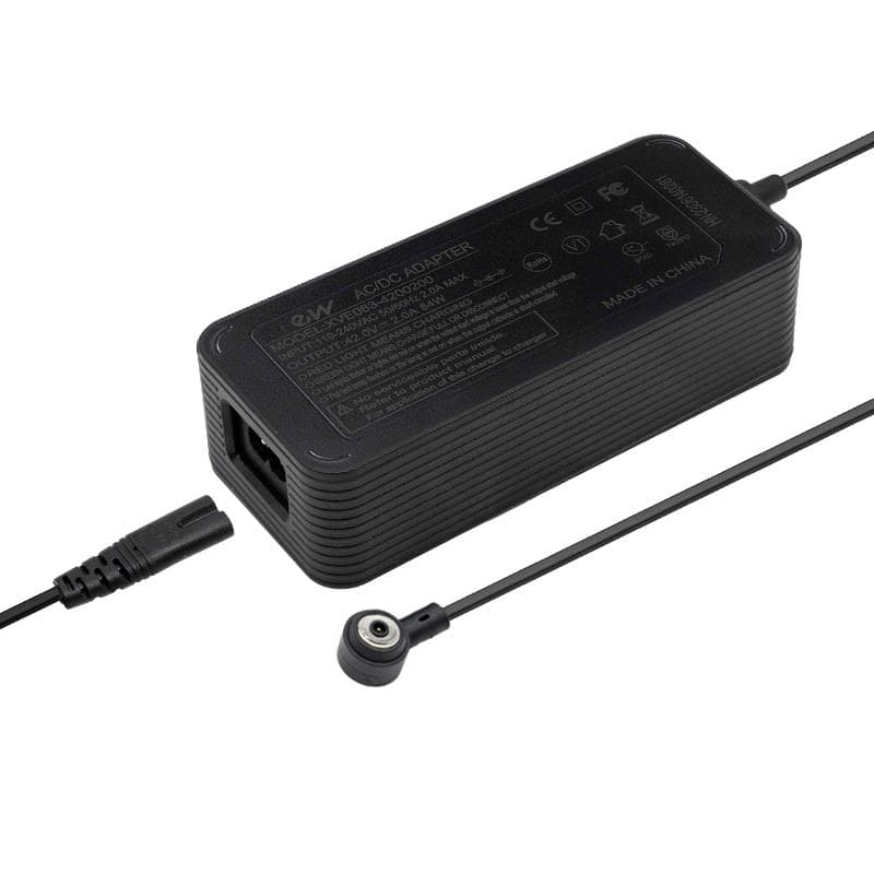 Premium Ladegerät 36V (Ausgang 42V) 2A - GTC 8mm magnetisch für Mi4 pro (1st Gen)