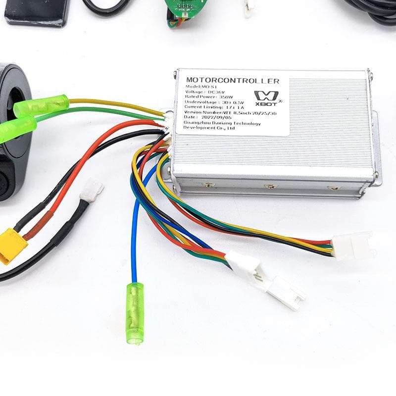 Elektronik-Kit 36V 17A 350W mit zentralem Display [Xbot]
