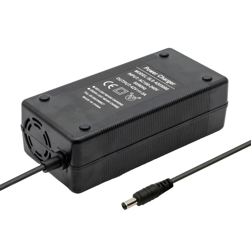 Ladegerat DC5525 41,96V 3,17A