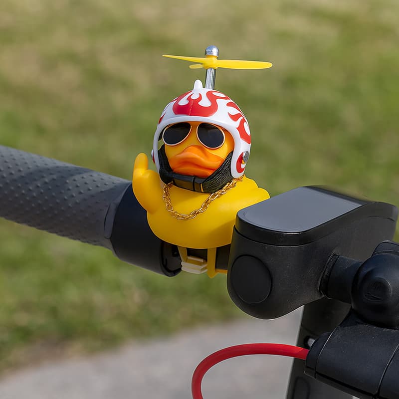 PTO-011 Gummiente – verrückter Hai